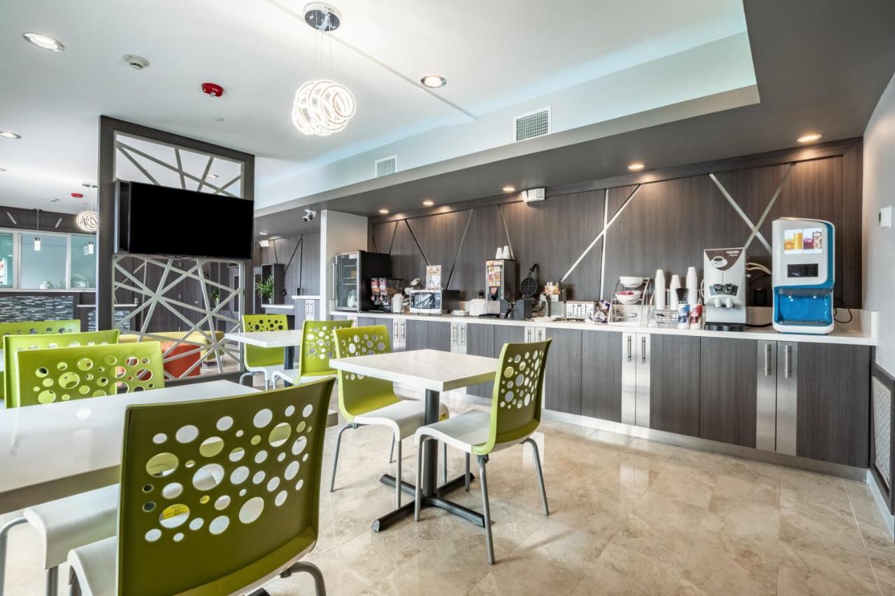 Scottish Inn كاتي المظهر الخارجي الصورة
